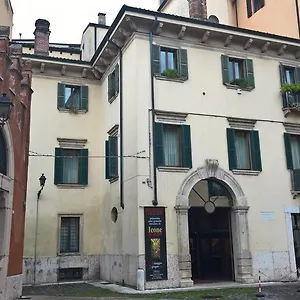  Apartment Casa Ferrari Sanificato Ozono Italy
